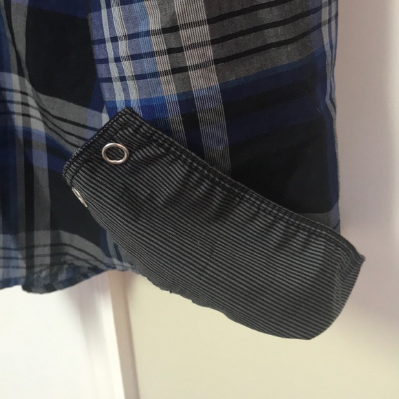 Button-Down Plaid Shirt - Picture 6 of 8